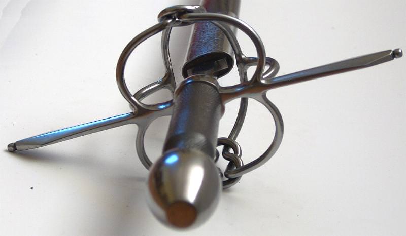 Pilsen Rapier Kampf Schwert Scharf