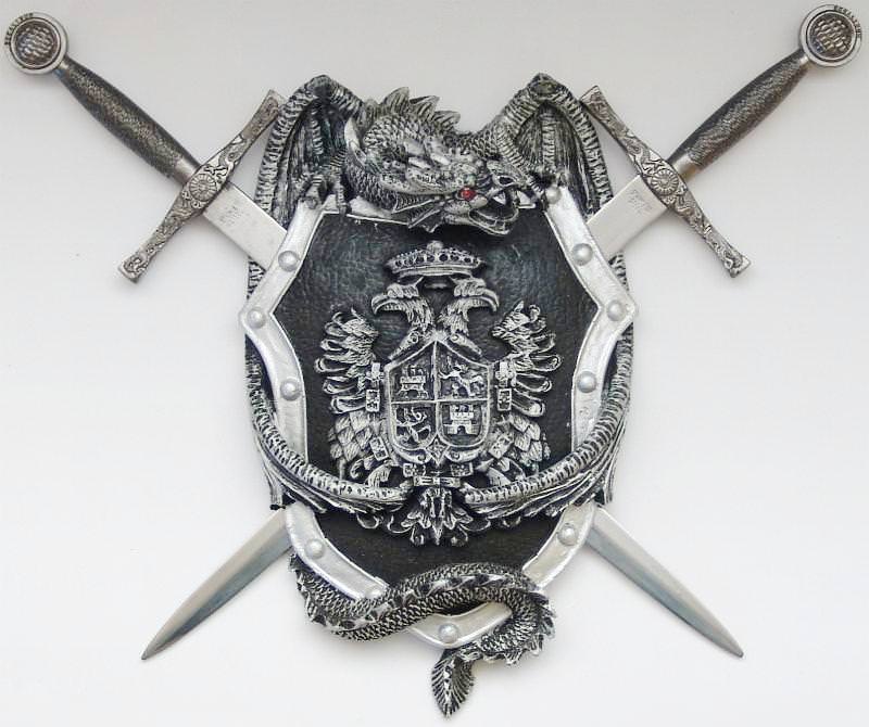 2 schwerter mit Wandhalterung