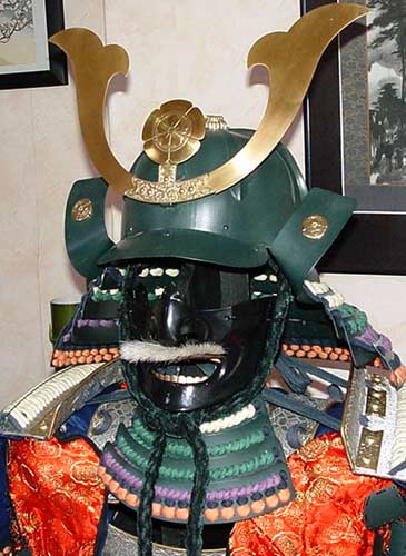Oda Nobunagaarmour3.jpg