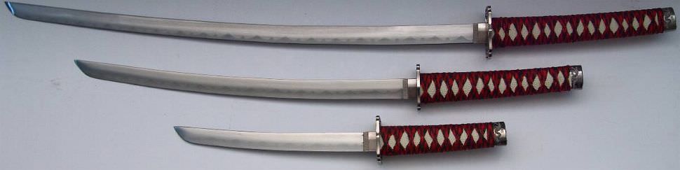 Rotes Samurai Schwerter Drachen Katana 3er set