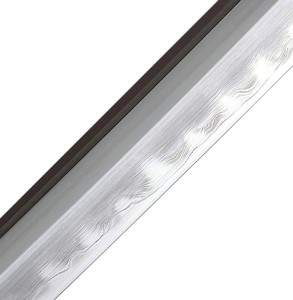 Detail Klinge Akeno Black mit Soshu Kitae + gefaltet