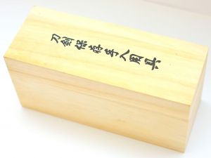 hochwertiges Pflegeset in Holz für Samurai Katana von Paul Chen